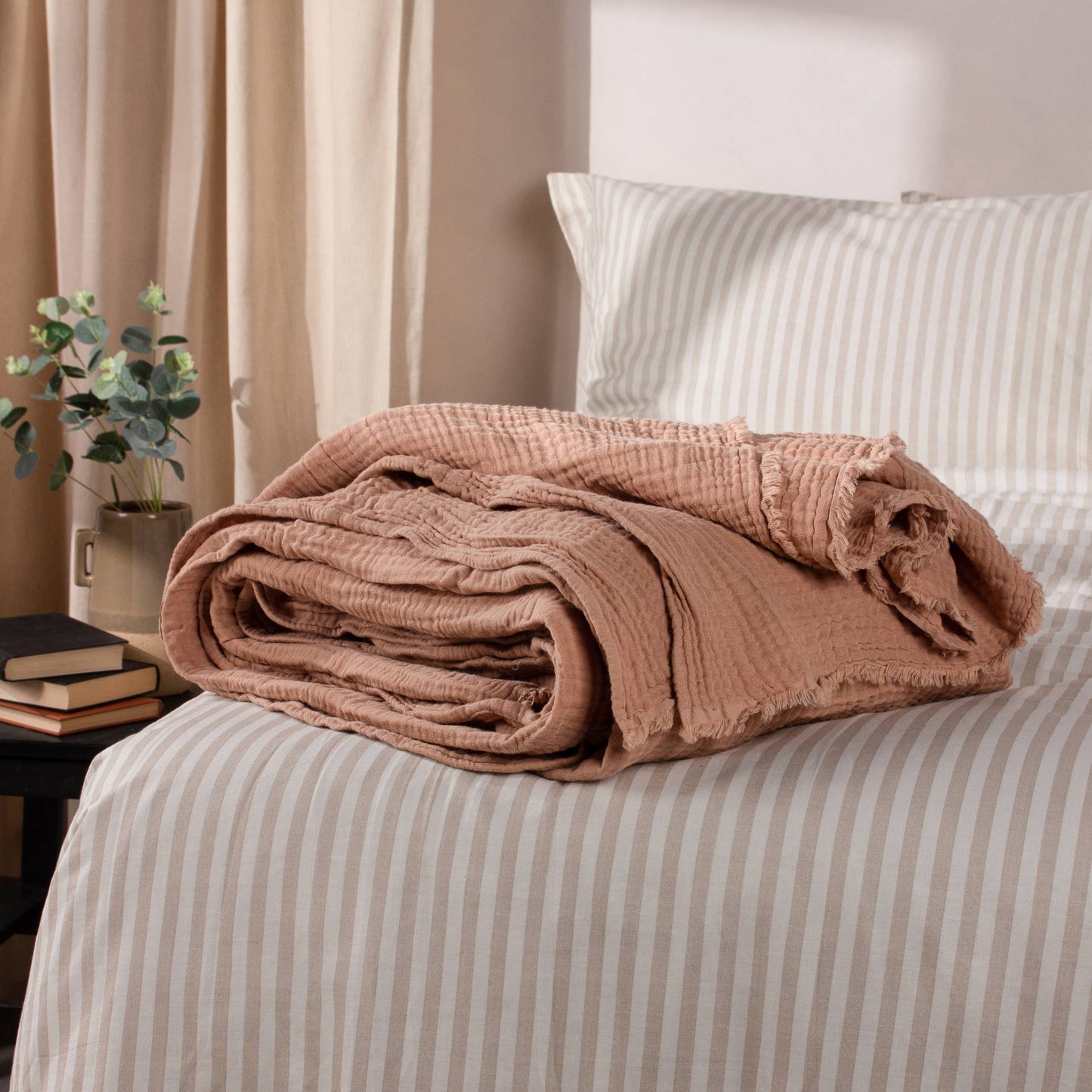 Lark Muslin Cotton Throw Pink Clay: Pink Clay / 130 x 180cm