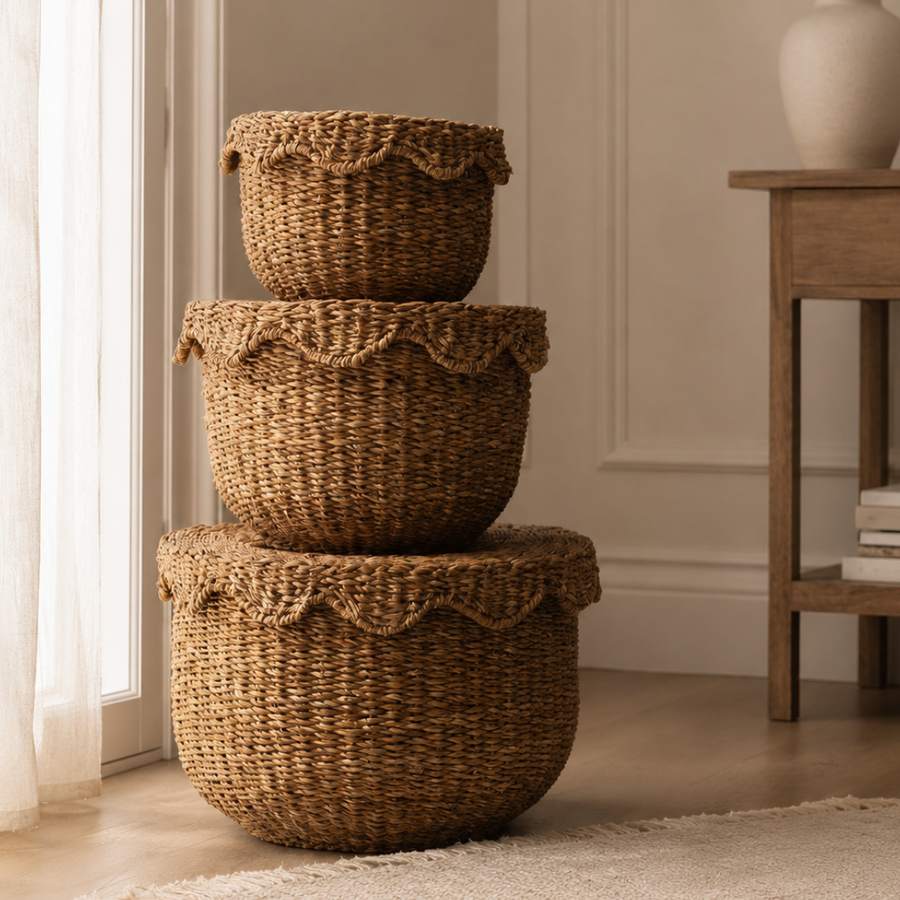 Scallop Lidded Storage Basket